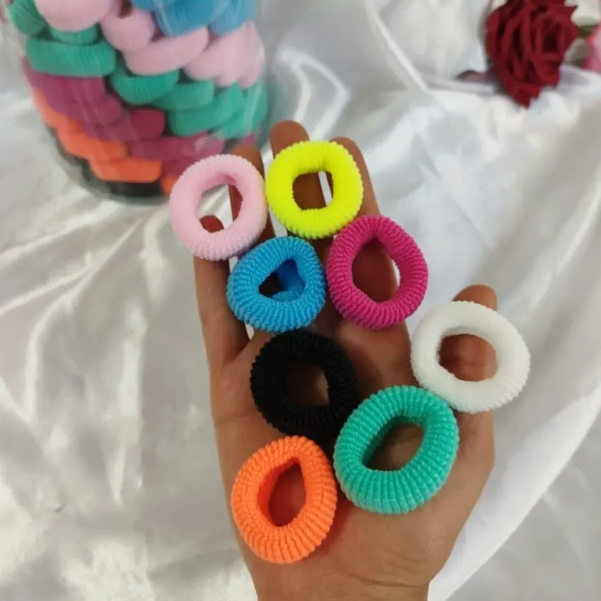 خرید کش مو حوله ای سایز متوسط در رنگبندی شاد